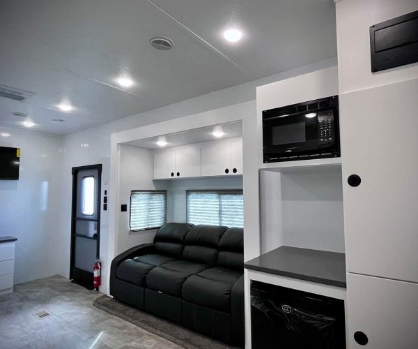 28881-Front-Suite-5