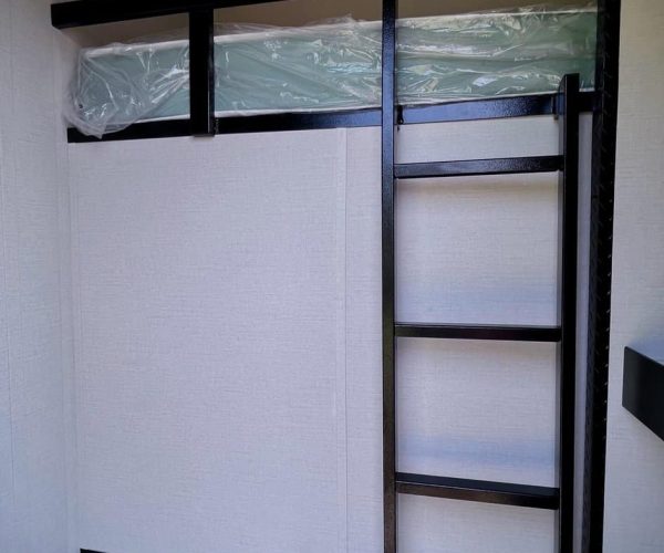Curbside Single Bunk 3