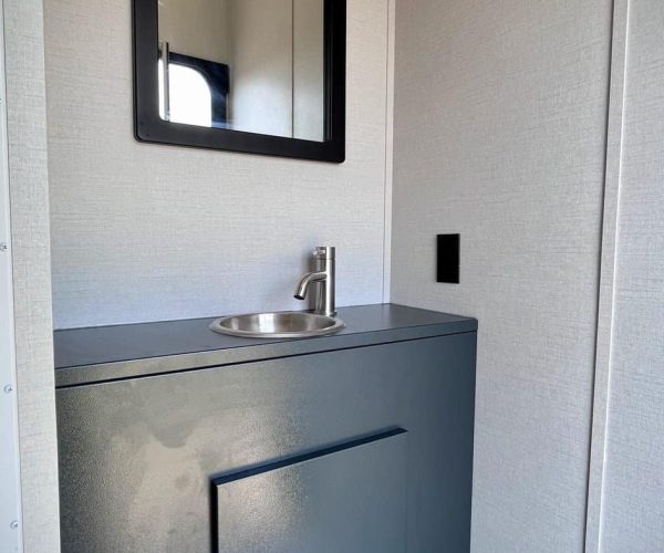 Vanity 1